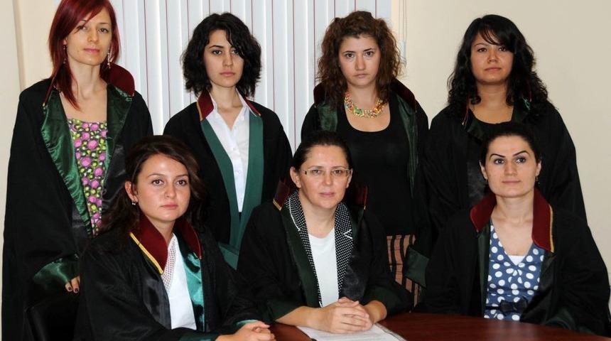 'Kadınların Şiddet G&ouml;rd&uuml;klerine Ilişkin Şikayetleri Ciddiye Alınmıyor'