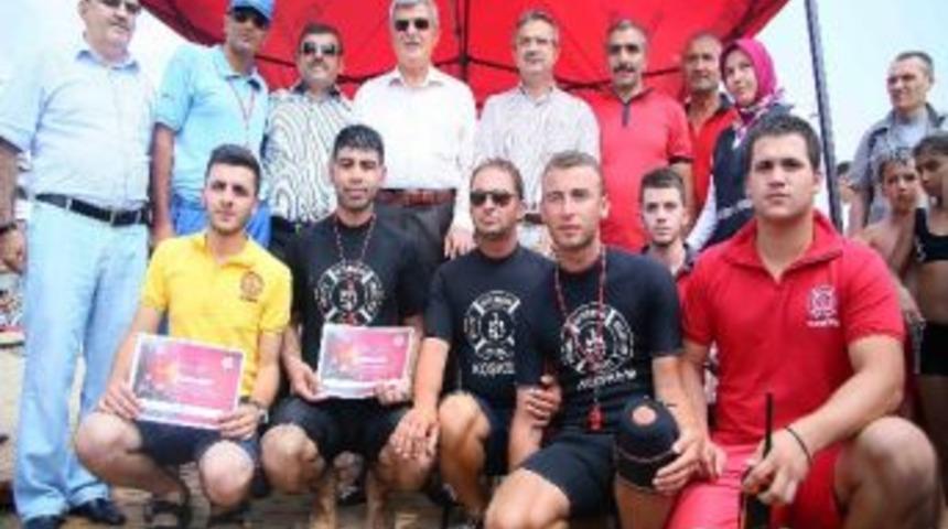 Kurtarma Timi Bayramda Da Hayat Kurtardı