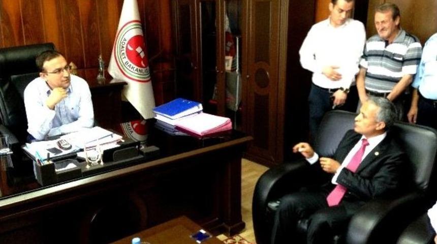 Ak Partili Yurttaş'tan Alaşehir'de Ziyaretler