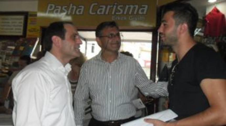 Ecevit Keleş ve Erden Meri&ccedil; &Ccedil;ark Caddesi esnafını ziyaret ettiler