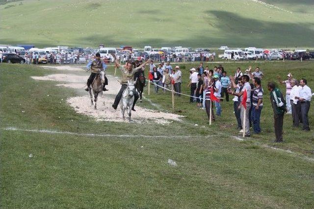 907.tarihi Aybastı Perşembe Yaylası Festivali