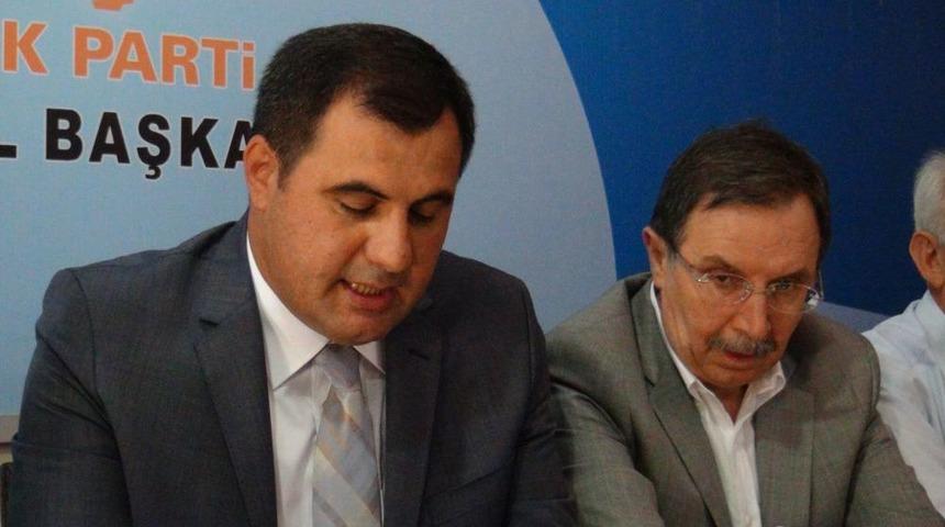 AK Parti Uşak Il Teşkilatından Kuruluş Kutlaması