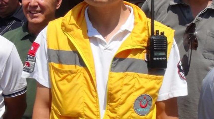 Uşak Tek Sağlık Platformu, Doktora Bı&ccedil;aklı Saldırıyı Kınadı