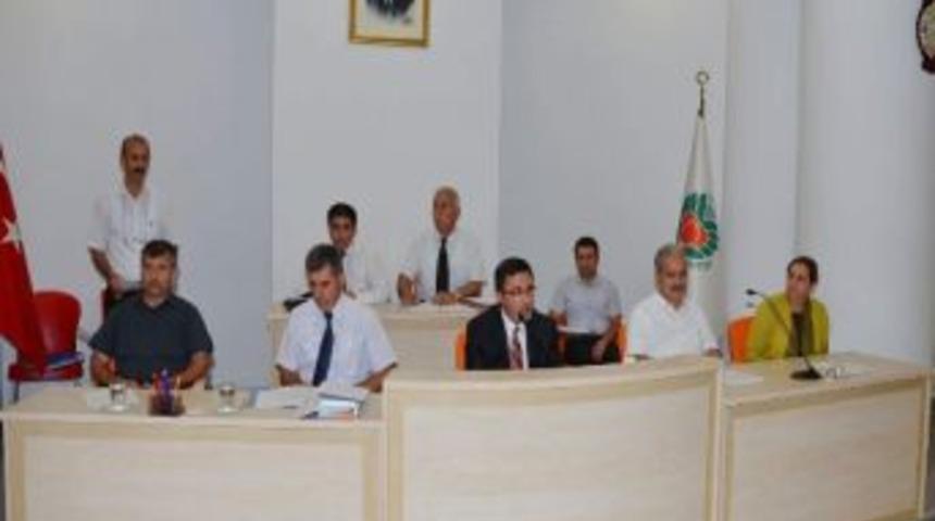 Belediye Meclisi 15 Cadde Ve Sokak İsmini Değiştirdi