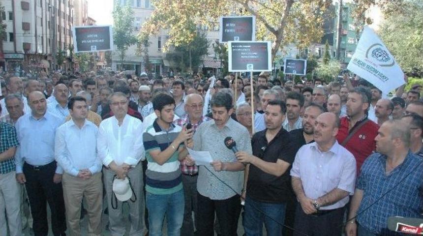 Mısır'da &Ouml;lenler İ&ccedil;in Gıyabi Cenaze Namazı