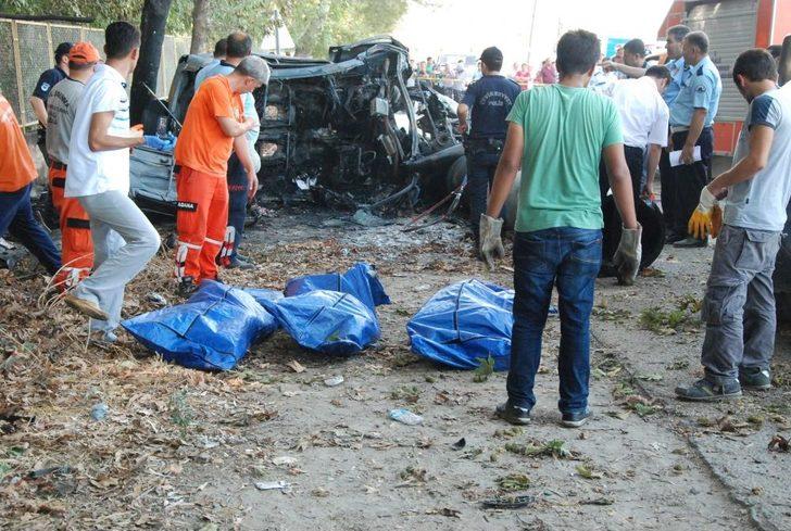 Ceyhan’da feci kaza: 4 ölü, 7 yaralı G1