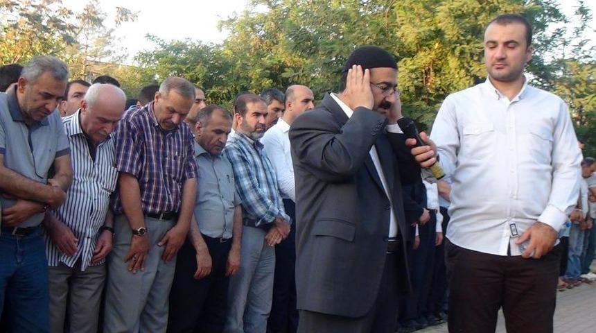 Cuntacıların Saldırısında &Ouml;len Mısırlılar I&ccedil;in Gıyabi Cenaze Namazı Kılındı