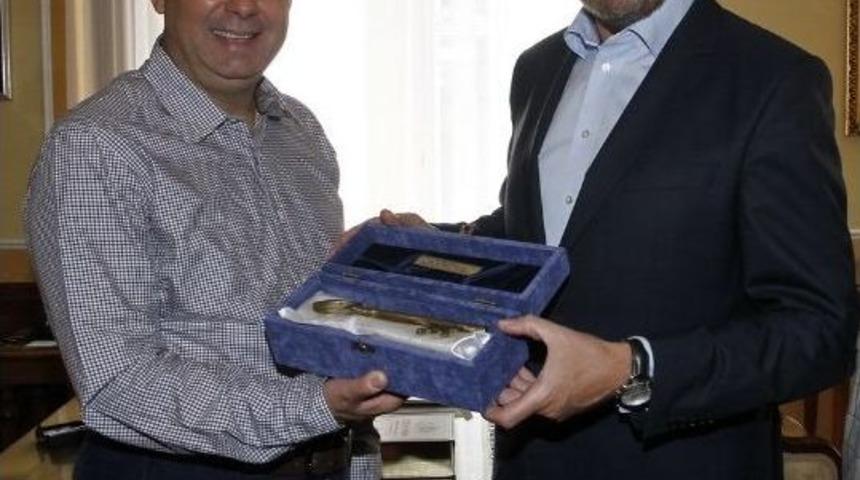 Bosna'da Duygulandıran Buluşma