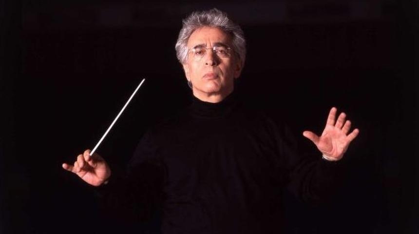 &Ccedil;eşme'de T&uuml;rk M&uuml;ziği Ziyafeti