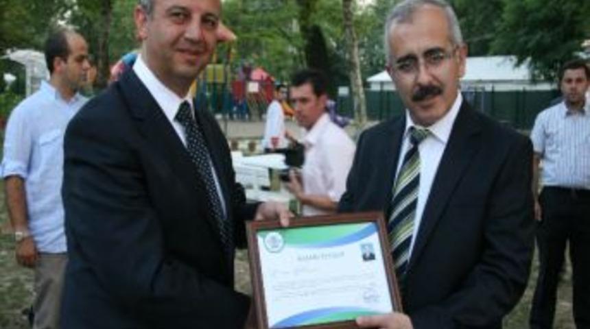 Vali Duruer&rsquo;den Kaymakamlara Veda Yemeği