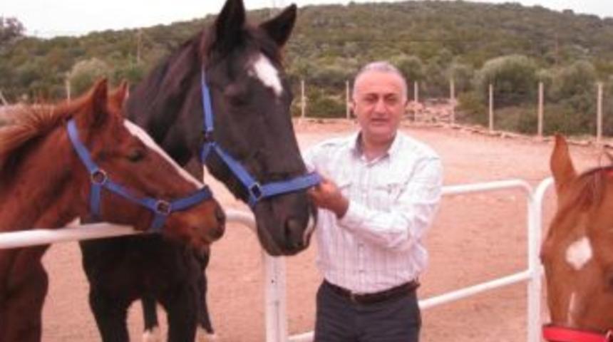 Urla Chp'de 3. Belediye Başkan Aday Adayı Belli Oldu