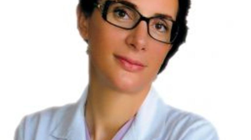 G&uuml;neşin Zararlı Işınlarından En &Ccedil;ok A&ccedil;ık Gri Ve Mavi G&ouml;zl&uuml;ler Etkileniyor