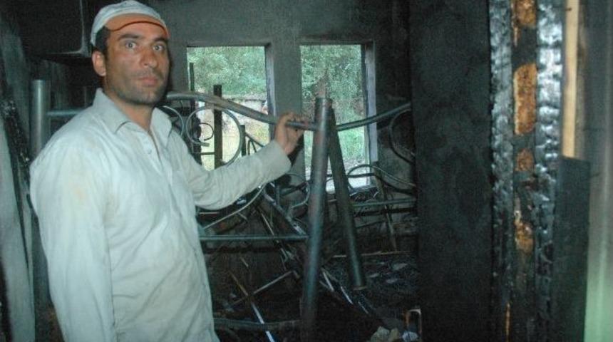 Yangın 7 N&uuml;fuslu Aileyi Mağdur Etti