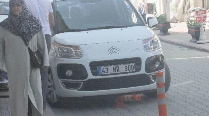 Oto Park Kuralları İşte B&ouml;yle İhlal Ediliyor