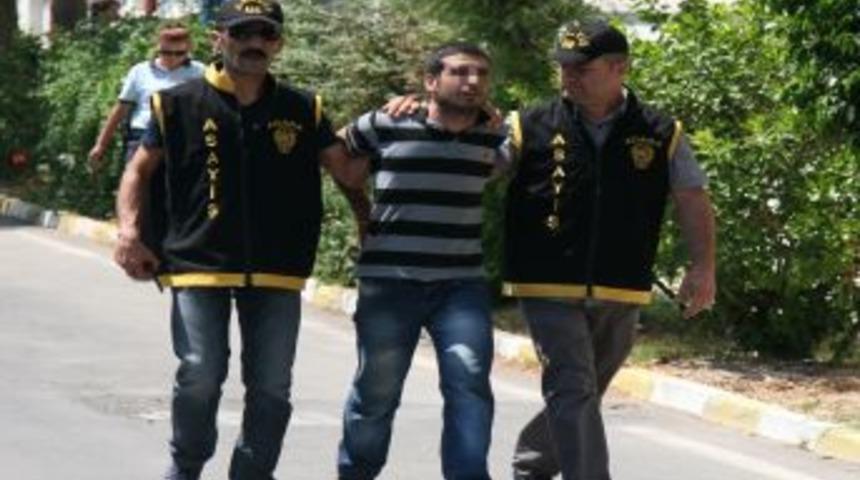 Kafeterya Hırsızını Parmak Izi Ele Verdi