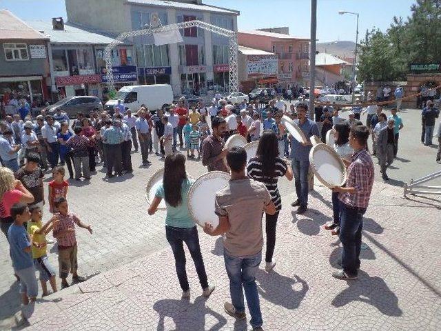 Varto’da 10. Koğ Tepesi Şenlikleri Başladı