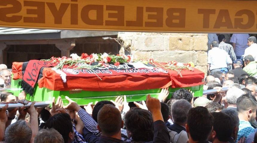 Gazeteci Kenan Yılmaz, Toprağa Verildi