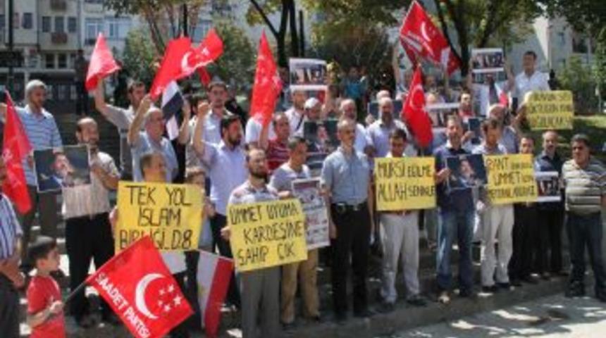 Saadet Partisi'nden Mısır Darbecilerine Tepki