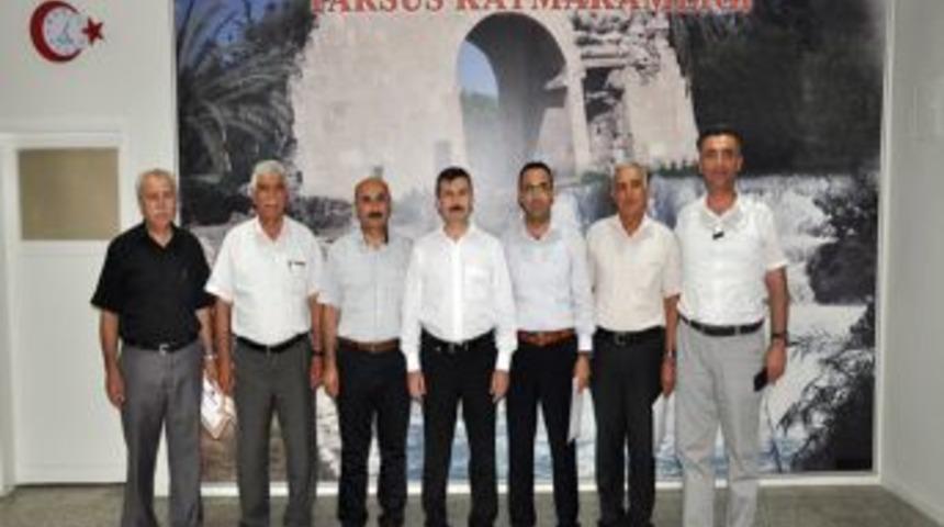 Kaymakamdan Milli Eğitim Şube M&uuml;d&uuml;rlerine Başarı Belgesi