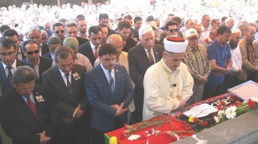 Yozgatlı Gazeteci Yusuf Kenan Yılmaz, Toprağa Verildi