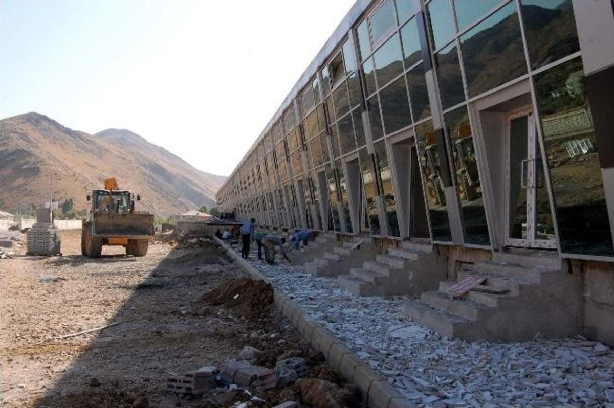 Bitlis'e 7 Milyon Liralık Hal Binası Yapılıyor
