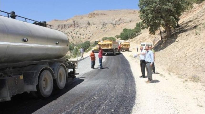 K&ouml;y Yolunun 5 Kilometrelik Kısmı Asfaltlandı