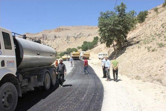 Köy Yolunun 5 Kilometrelik Kısmı Asfaltlandı