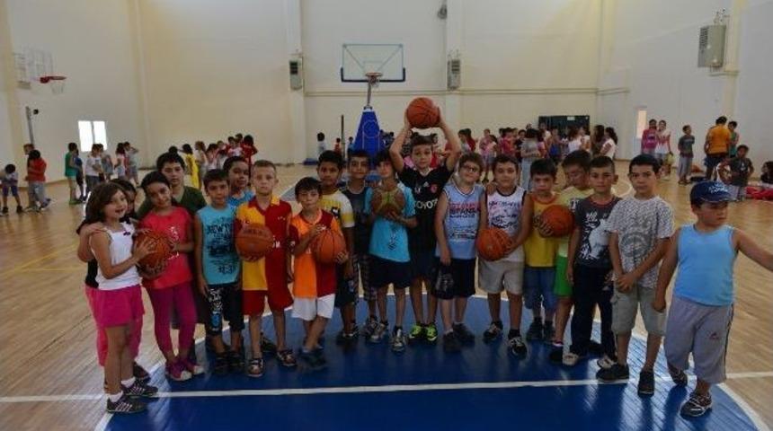 Sosyal Yaşam Evleri Yaz Okulları Devam Ediyor