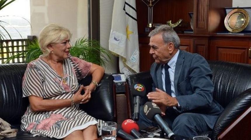 Chp'de İzmir B&uuml;y&uuml;kşehir Adaylığı...