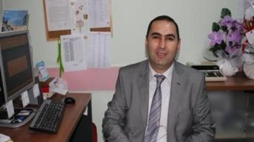 Alanya&rsquo;ya Tatile Gelen M&uuml;d&uuml;r Yardımcısı Kalp Krizi Sonucu &Ouml;ld&uuml;