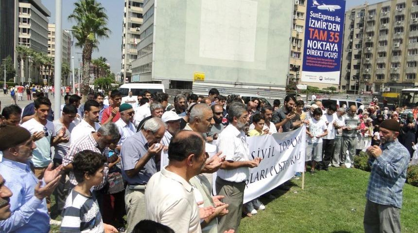 İSTOK &Uuml;yeleri, Mısır'da Hayatını Kaybedenler I&ccedil;in Cenaze Namazı Kıldı