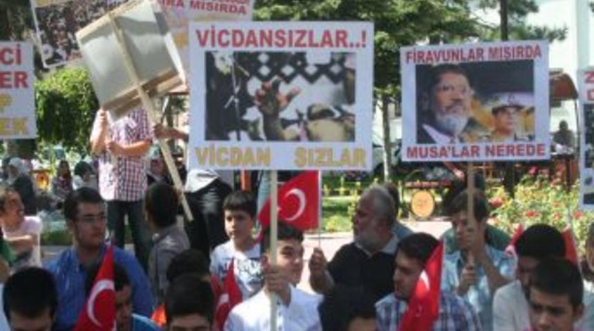 Nevşehir&rsquo;de Mısır&rsquo;da Yapılan Katliam Kınandı