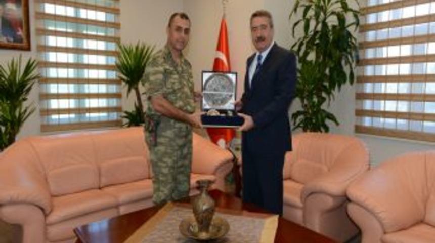 Jandarma B&ouml;lge Komutanı Tuğgeneral Saldık'tan Vali Kıra&ccedil;&rsquo;a Veda Ziyareti