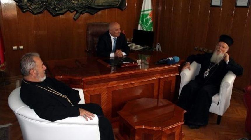 Fener Rum Patriği Barthelomeos&rsquo;dan, Ma&ccedil;ka Belediye Başkanı Gen&ccedil;&rsquo;e Destek