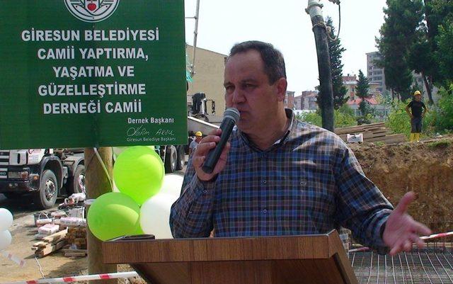 Başkan Aksu Cami Temeli Attı 1