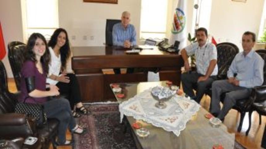 Erbaalı Gen&ccedil; Diplomattan Başkan Yenihan'a Ziyaret