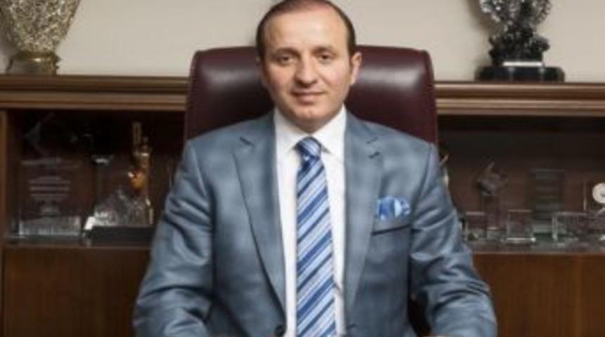 Başkan K&uuml;&ccedil;&uuml;kler: "mısır'da İnsanlık Su&ccedil;u İşleniyor"