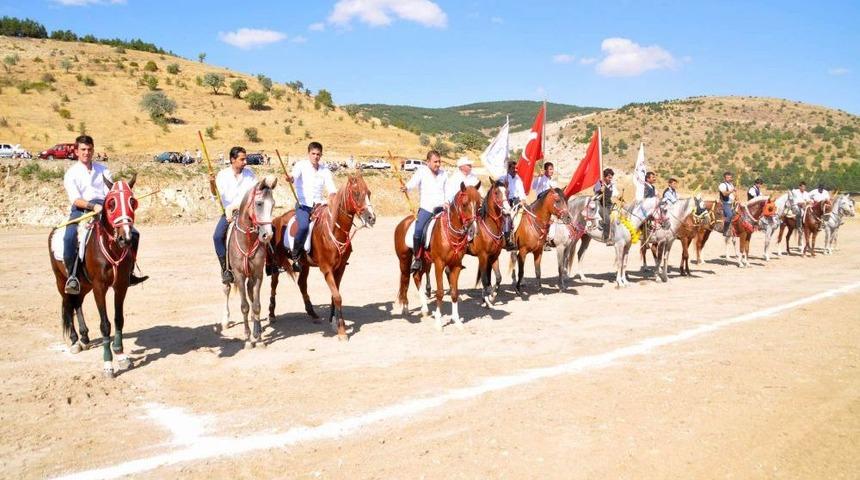 Yozgat&rsquo;ta Cirit M&uuml;sabakaları Vatandaşların Beğenisini Kazandı