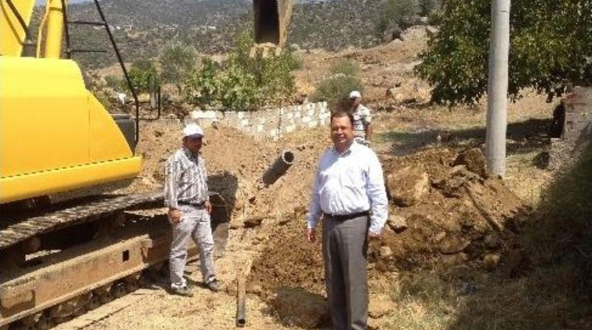 &Ccedil;ine Belediyesi K&ouml;ylerde Kanalizasyon &Ccedil;alışmasına Şimdiden Başladı