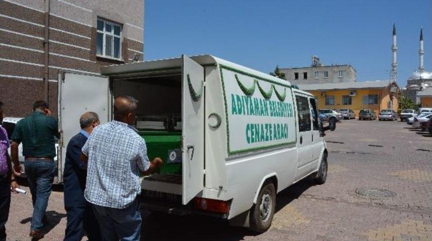 Necip B&uuml;y&uuml;kaslan&rsquo;dan İnsanlık Vazifesi