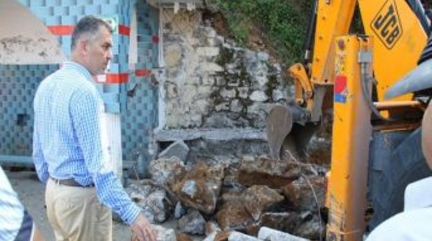 G&ouml;rele Belediyesinden &Ccedil;eşme Yenileme &Ccedil;alışmaları