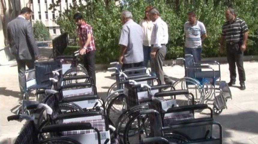 Mavi Kapakla Başlanan Kampanya Engellilere Umut Olmaya Devam Ediyor