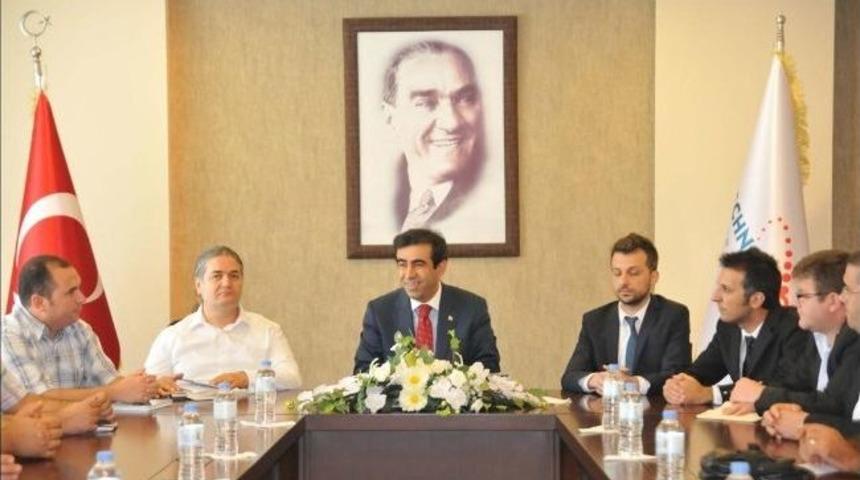 Mersin'de 'teknoloji Ve Vizyon' Toplantısı