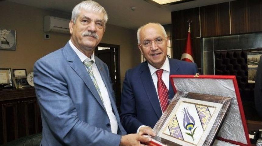 Disk&rsquo;ten Yenimahalle Belediye Başkanı Yaşar&rsquo;a Ziyaret