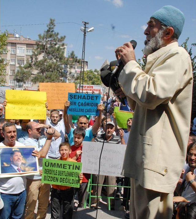 Mısır Ordusunun Katlettiği Sivil Halk Için Gıyabı Cenaze Namazı Kılındı