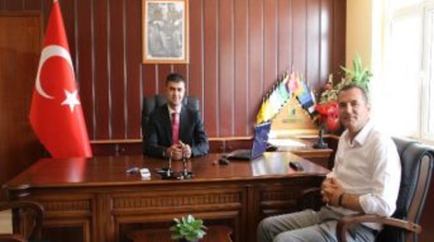 K&ouml;pr&uuml;başı'nın Yeni Kaymakamı İdris Ak&ccedil;a