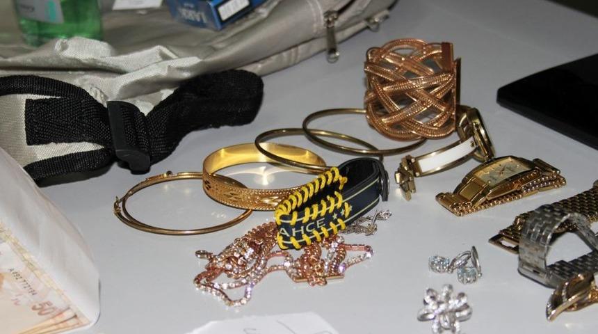 Aksaray&rsquo;da Hırsızlık Şebekesine Darbe