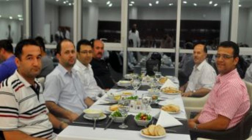 Prof. Dr. Vahit Konar&rsquo;a Veda Yemeği