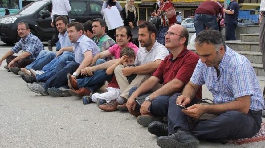 Mısır&rsquo;daki Darbe Karşıtlarına Destek Eylemleri