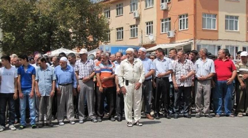 Hisarcık&rsquo;ta Mısır'da &Ouml;lenler İ&ccedil;in Gıyabi Cenaze Namazı Kılındı